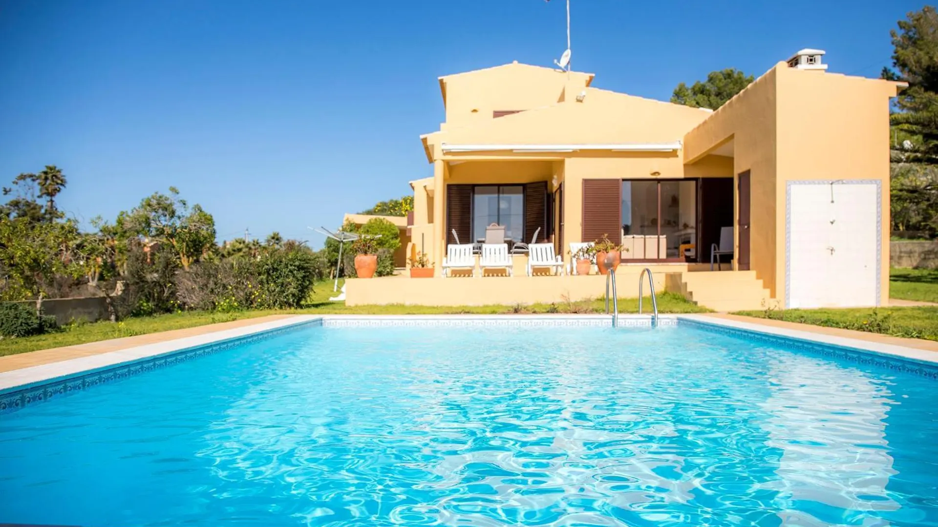 D05 - Amadeus Sunset Villa Mato Porcas