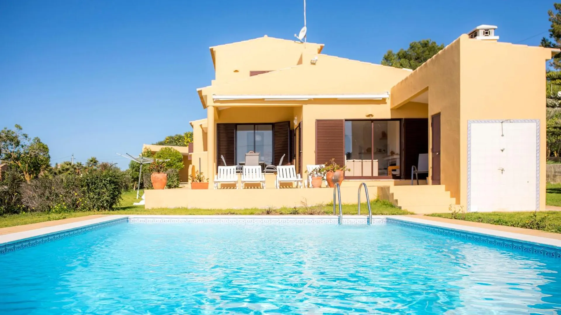 D05 - Amadeus Sunset Villa Mato Porcas Portugal